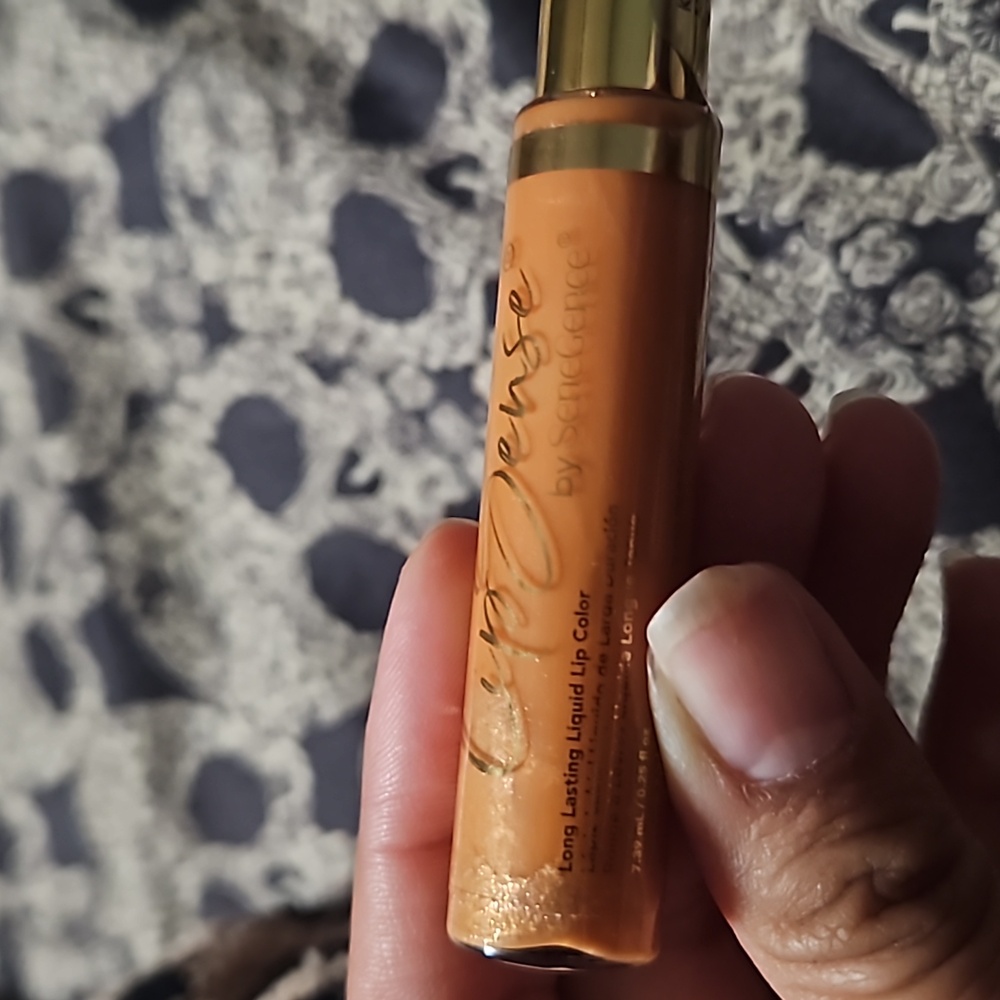 Senegence lipstick